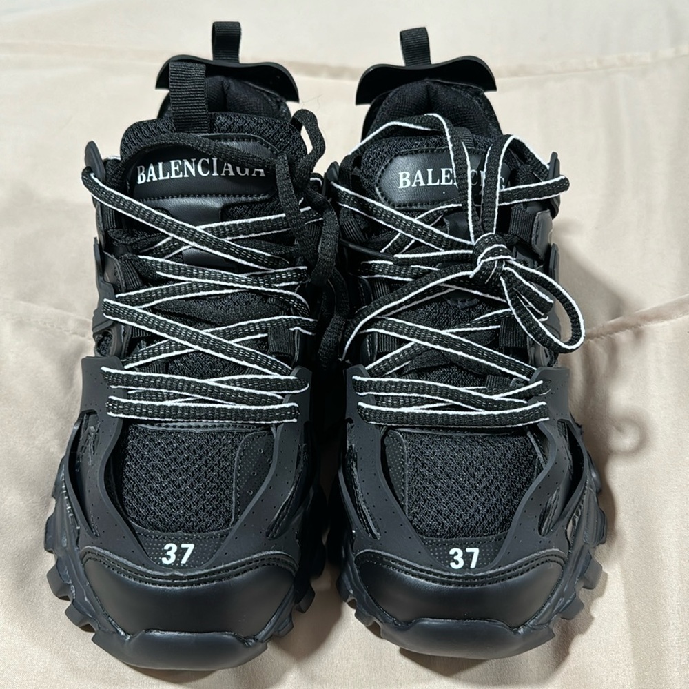 Balenciaga Track runners Never Worn (Women’s Size 6) will fit Men’s 4.5